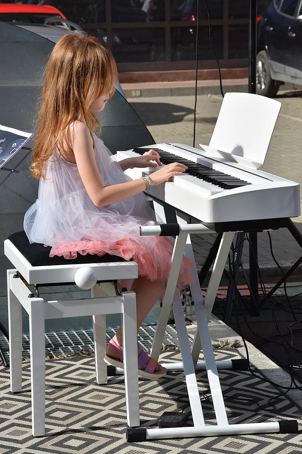 Mici artiști pe marea scenă — SCANDINAVIA Music School