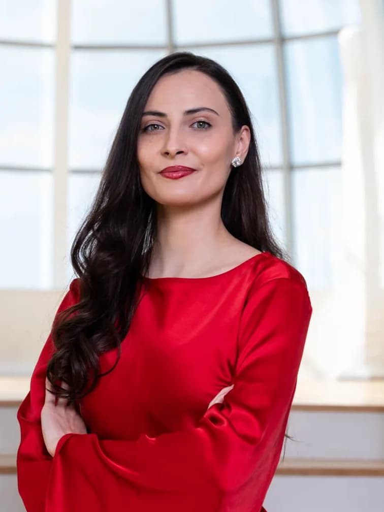 Maria Băicănescu - Profesor de canto la SCANDINAVIA Music School Iași